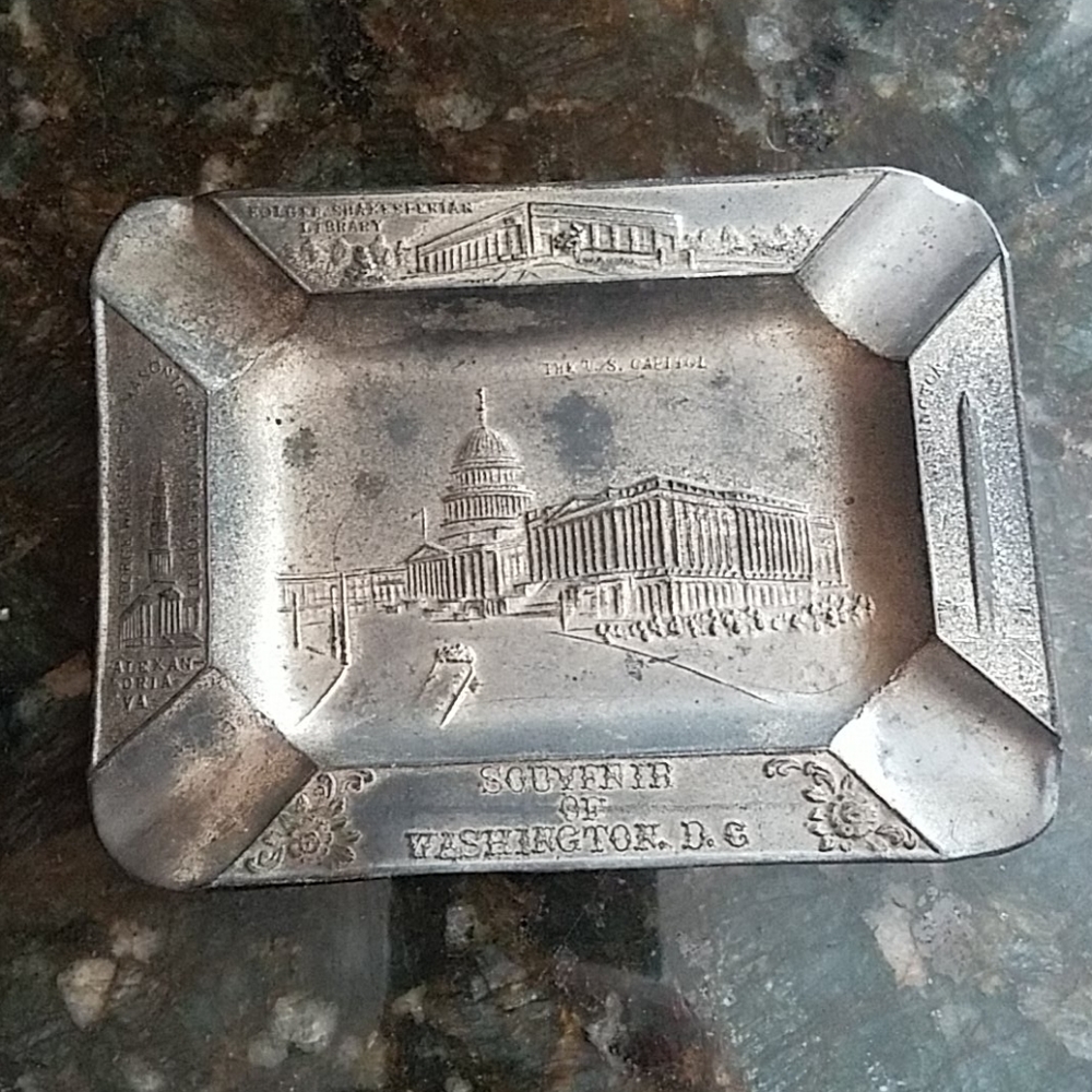 Vintage DC Souvenir Ashtray